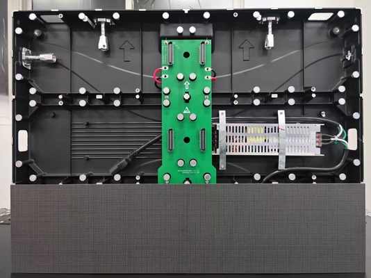Professionelle Festinstallation LED-Bildschirm   BUD Pro mit HUB-Verbindung für mühelose Erweiterung