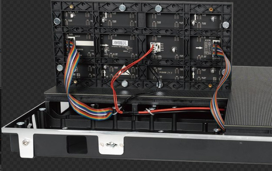 BUD-Serie P2.5 Innenraum-Festplatten-LED-Panel mit hoher Auffrischungsrate von 7680 Hz, geeignet für Einzelhandels-, Firmen- und Veranstaltungsräume