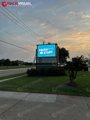 OA Series P5.7 Outdoor LED Billboard – Energieeffizientes Design mit geringer Wärmeentwicklung, Front-/Rückseitenzugang & Wandmontage